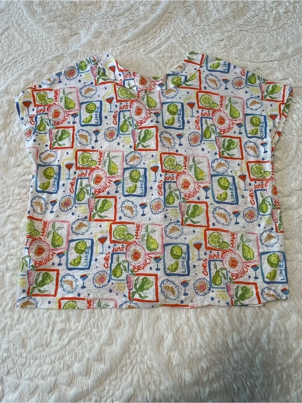 XL Cynthia Rowley White Short-Sleeve Button Front Too with Red, Green & Blue - Picture 3 of 3
